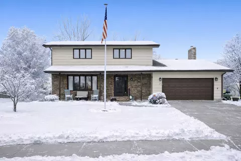 21 35th Ave NE, Fargo, ND 58102