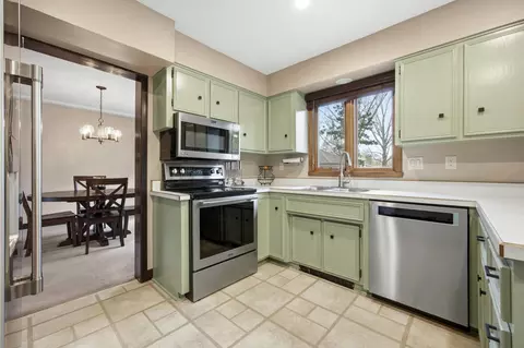 21 35th Ave NE, Fargo, ND 58102 photo 11