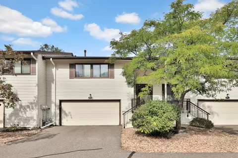180 Wentworth Ave W #D, West Saint Paul, MN 55118