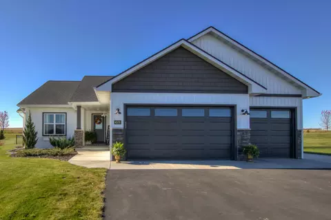 n4571 933rd Street, Elk Mound, WI 54739