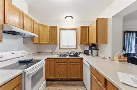 Kitchen - 1312 5th Ave S, Saint Cloud, MN 56301 photo 2 of 4