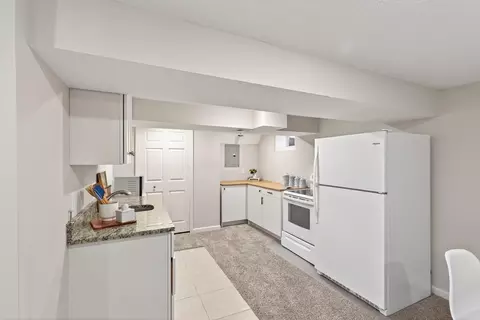 2101 W 89th St, Bloomington, MN 55431 photo 24