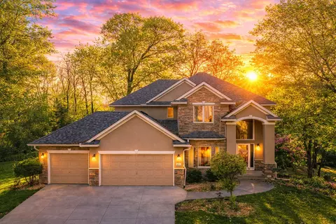 8915 Tewsbury Gate, Maple Grove, MN 55311