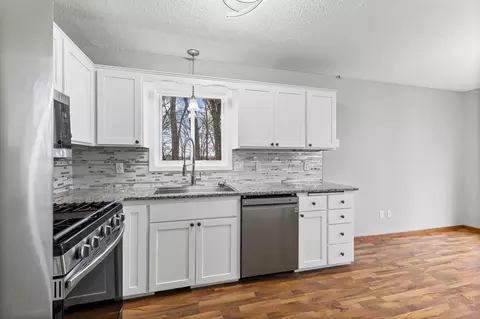 Kitchen - 8138 165th Ave, Becker, MN 55308 photo 3 of 3