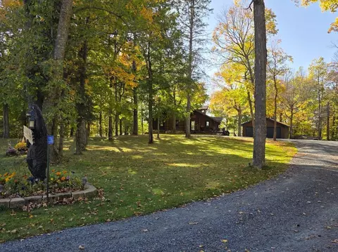 13316 Bellecourt Rd NE, Hines, MN 56647