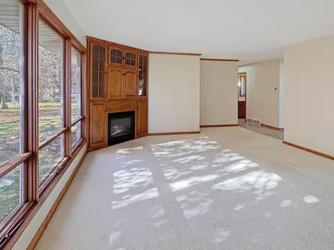 Living - 514 E Hollett St, Tracy, MN 56175 photo 1 of 3
