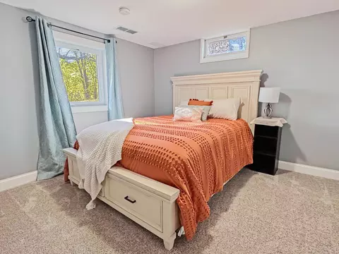 Bedroom - 514 E Hollett St, Tracy, MN 56175 photo 4 of 5