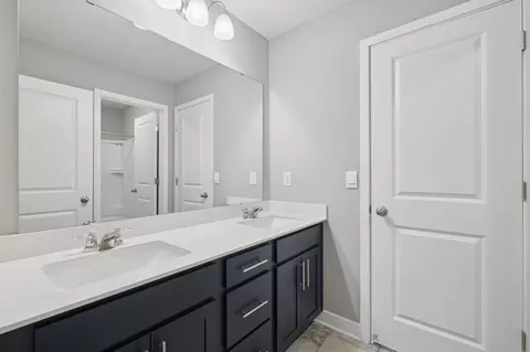 Bath - 12972 Bauer Dr N, Champlin, MN 55316 photo 3 of 7