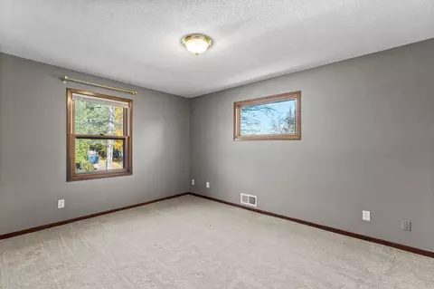 Bedroom - 4437 Radnor Rd, Mound, MN 55364 photo 3 of 8