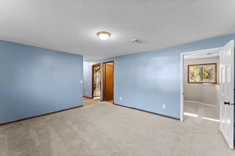 Bedroom - 4437 Radnor Rd, Mound, MN 55364 photo 7 of 8
