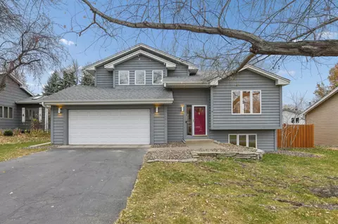 13762 Carmody Dr, Eden Prairie, MN 55347
