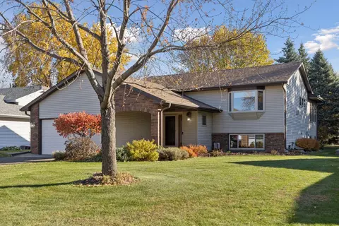 5624 Fisher St, White Bear Lake, MN 55110