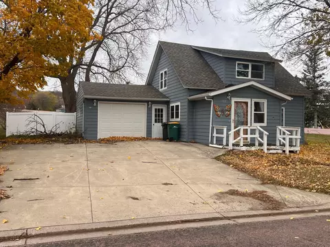 102 Harrison St S, Lake Benton, MN 56149