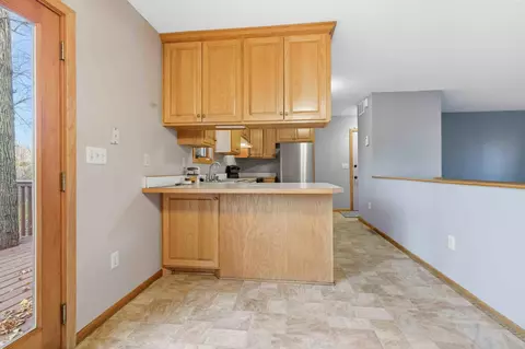 Entry Way - 721 Todd St, Brainerd, MN 56401 photo 2 of 7