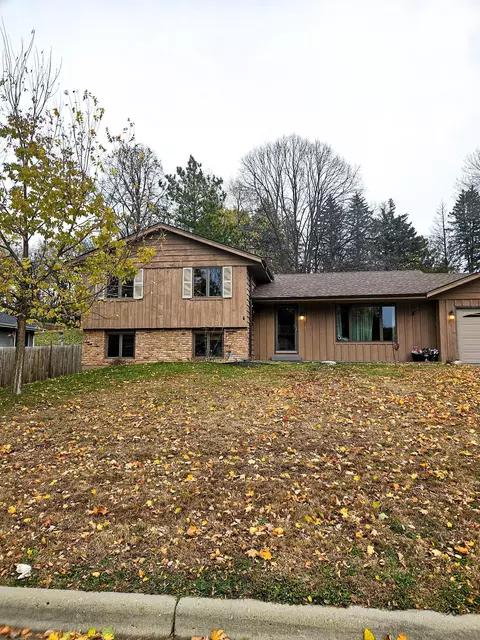 13025 Girard Ave S, Burnsville, MN 55337