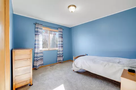 Bedroom - 6505 119th Pl N, Champlin, MN 55316 photo 2 of 4