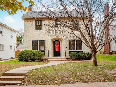1840 Stanford Ave, Saint Paul, MN 55105