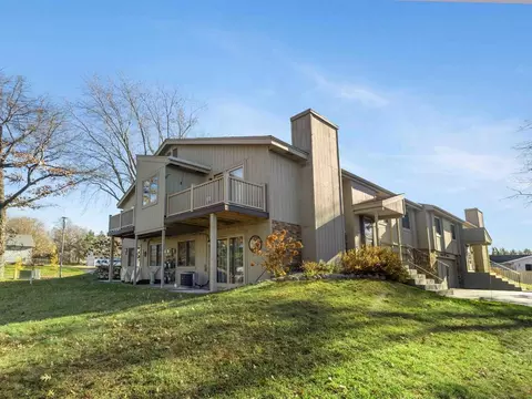 Exterior - 2242 Spruce Dr, Brainerd, MN 56401 photo 4 of 5