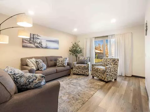 Living - 2242 Spruce Dr, Brainerd, MN 56401 photo 2 of 7