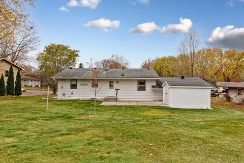 821 Valley View Rd, Faribault, MN 55021 photo 8