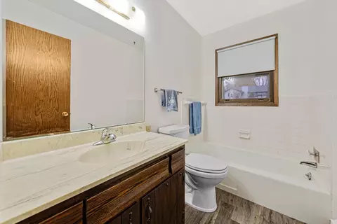 821 Valley View Rd, Faribault, MN 55021 photo 23