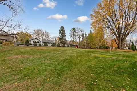 821 Valley View Rd, Faribault, MN 55021 photo 11