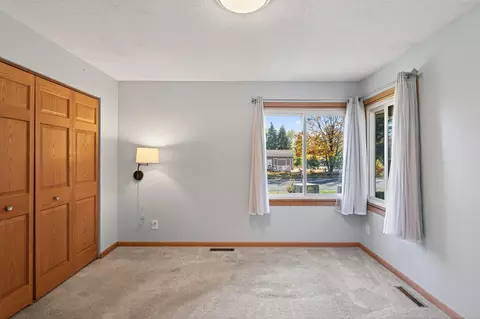 1355 Jurdy Rd, Eagan, MN 55121 photo 14