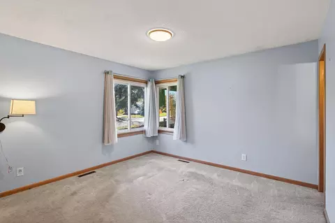 1355 Jurdy Rd, Eagan, MN 55121 photo 13