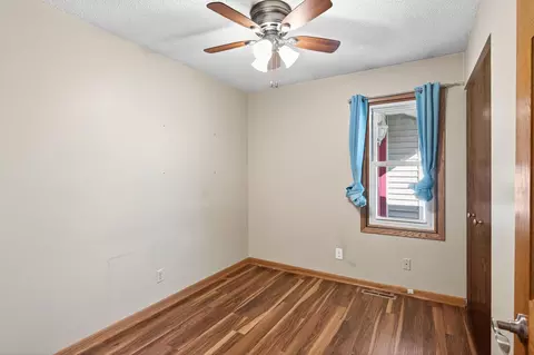 1355 Jurdy Rd, Eagan, MN 55121 photo 19