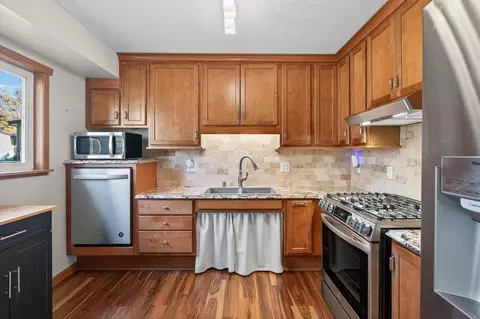1355 Jurdy Rd, Eagan, MN 55121 photo 7
