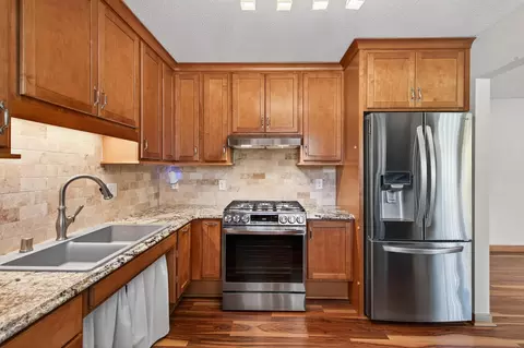1355 Jurdy Rd, Eagan, MN 55121 photo 9