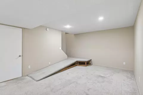 1355 Jurdy Rd, Eagan, MN 55121 photo 22