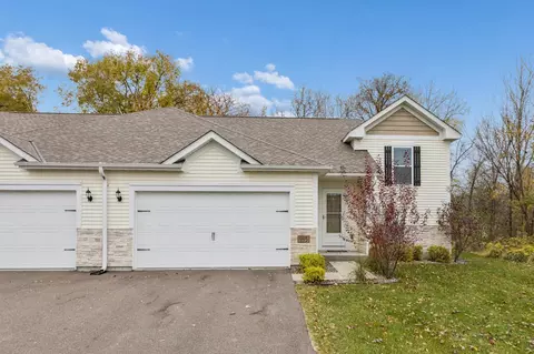 995 Fox Ave, Montrose, MN 55363