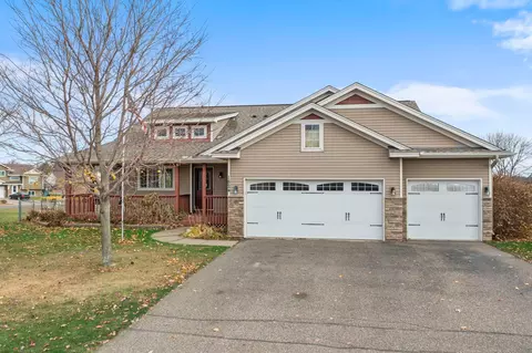 1824 Nixon St S, Cambridge, MN 55008