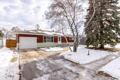 1834 14 12 St S, Fargo, ND 58103