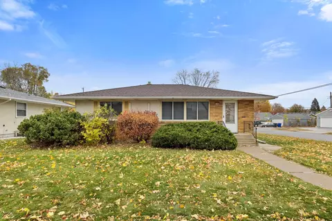 1595 Cottage Ave E, Saint Paul, MN 55106