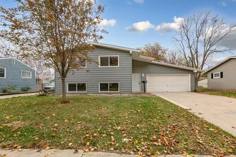 1614 8 12 Ave SE, Rochester, MN 55904