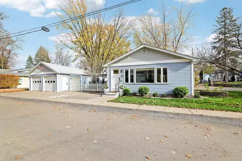 2515 Waseca Ave, Tonka Bay, MN 55331 photo 2