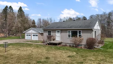 2016 Soldiers Ln, Grand Rapids, MN 55744