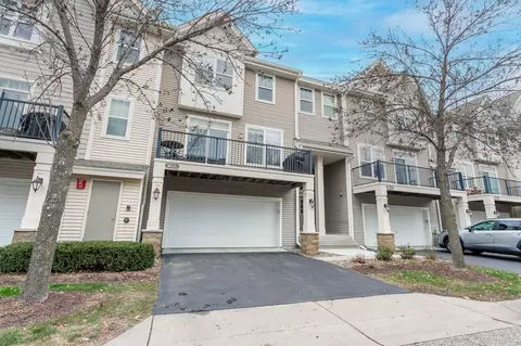 3611 Hazel Trl #G, Woodbury, MN 55129