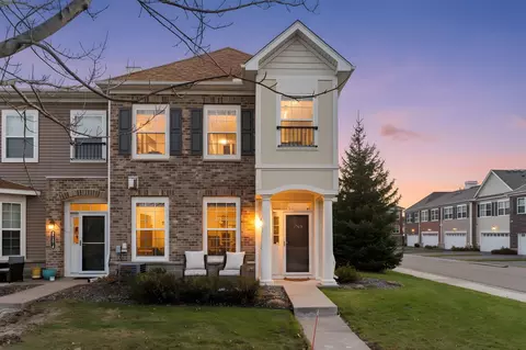 17390 72nd Ave N #1301, Maple Grove, MN 55311
