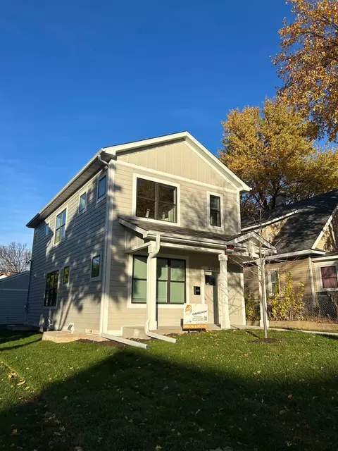 2007 Queen Ave N, Minneapolis, MN 55411