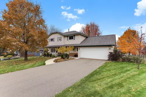 609 Chicago Dr, Burnsville, MN 55306