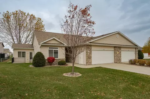 706 15 12 Ave NW, Kasson, MN 55944
