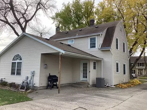 Exterior - 212 Lee Pl, Albert Lea, MN 56007 photo 7 of 8