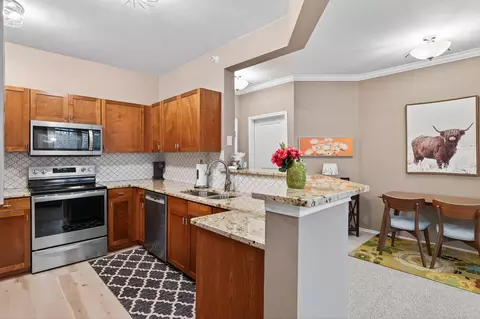 13570 Technology Dr #2111, Eden Prairie, MN 55344