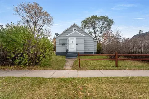 902 Winter St, Superior, WI 54880