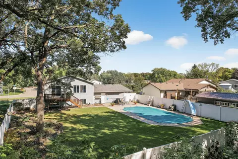 7101 120th Ave N, Champlin, MN 55316