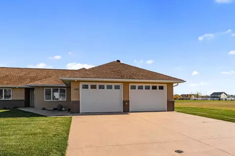 552 7th Ave SE, Mayville, ND 58257