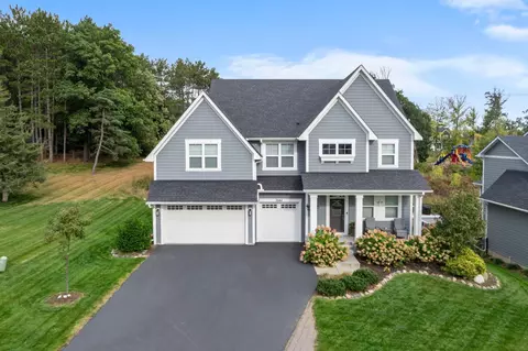 7084 61st St S, Cottage Grove, MN 55016